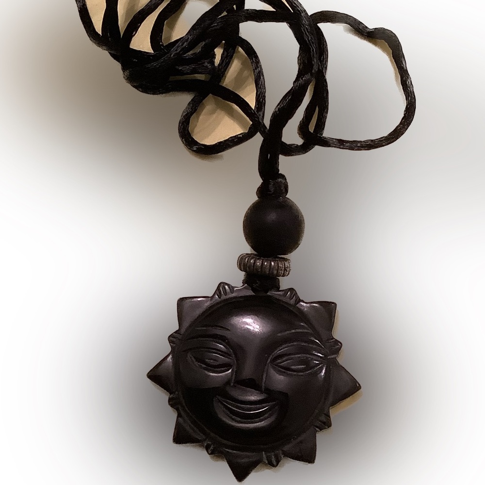 NEW Semiprecious stone Sun necklace
